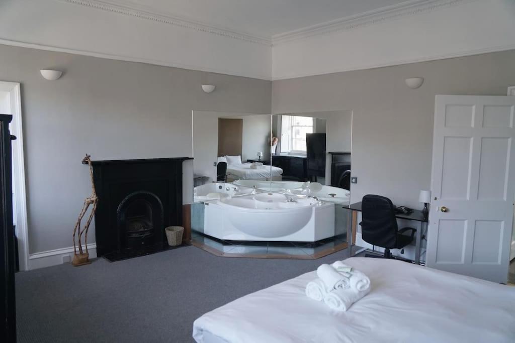 Prime Edinburgh City Centre - 4 Bed Penthouse Luaran gambar