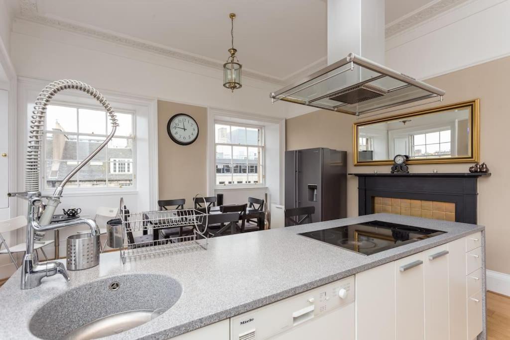 Prime Edinburgh City Centre - 4 Bed Penthouse Luaran gambar