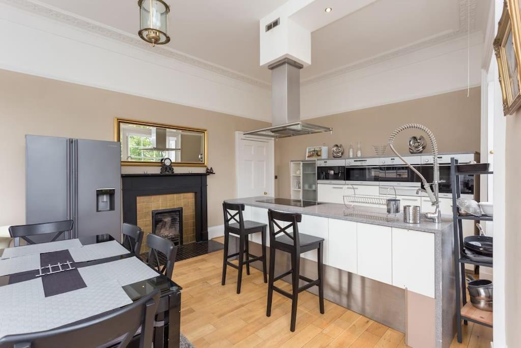 Prime Edinburgh City Centre - 4 Bed Penthouse Luaran gambar